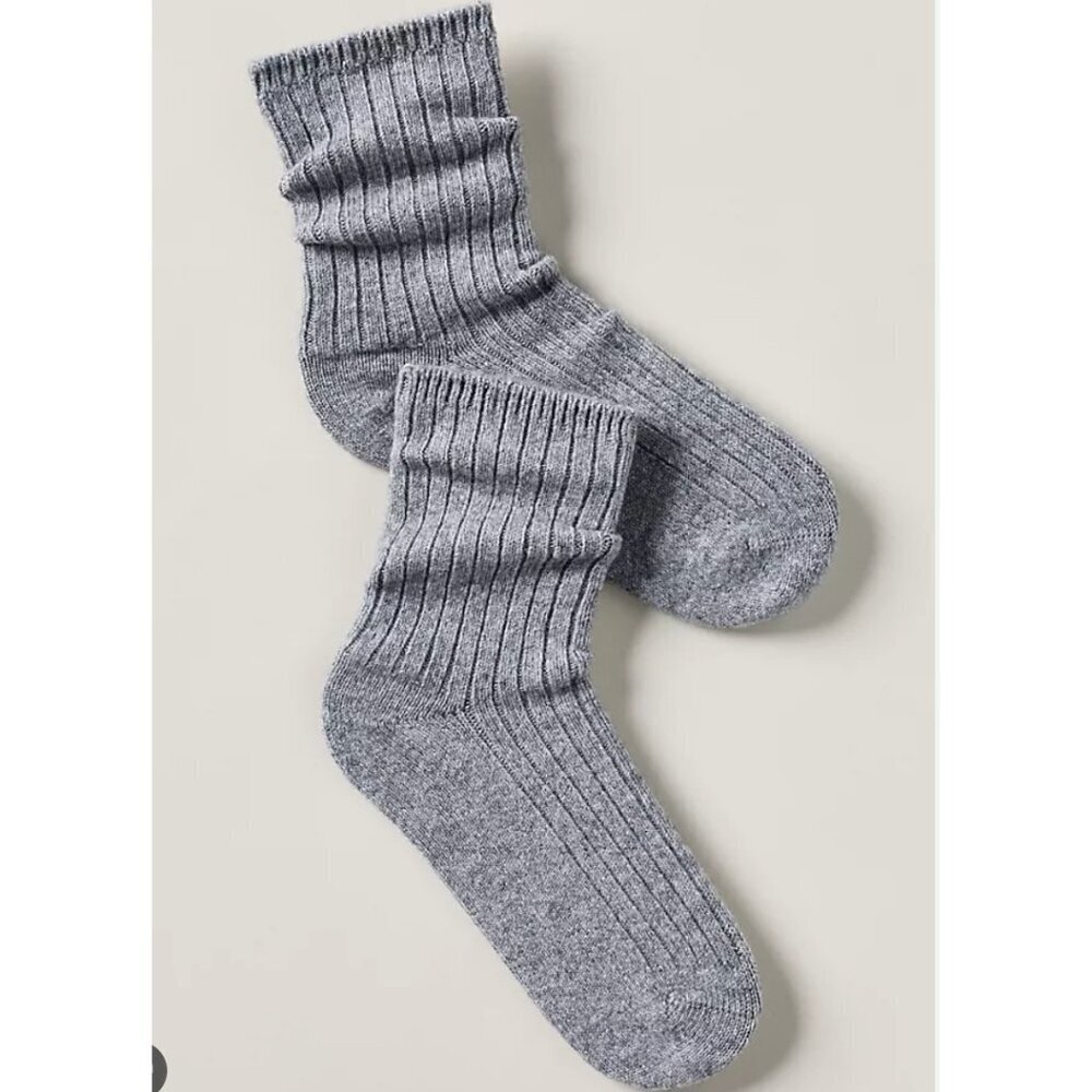 Cashmere Wool Blend Crew Socks Grey OS 2 PAIRS NWT